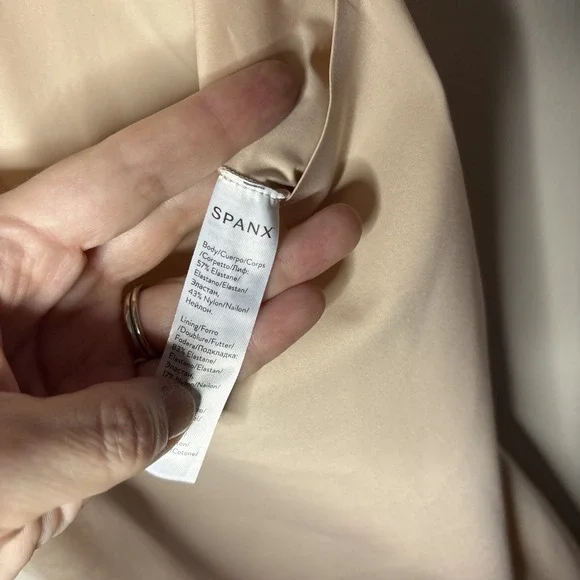 SPANX Thinstincts Open Bust Mid Thigh Bodysuit Shapewear Beige Medium M - Picture 5 of 6